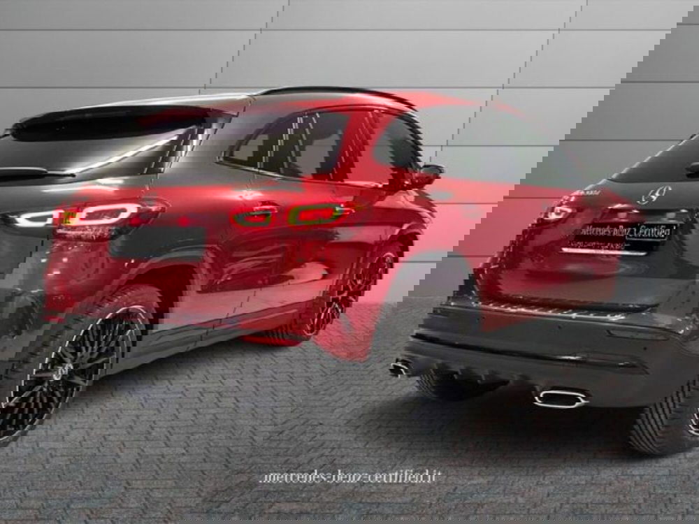 Mercedes-Benz GLA SUV usata a Avellino (2)