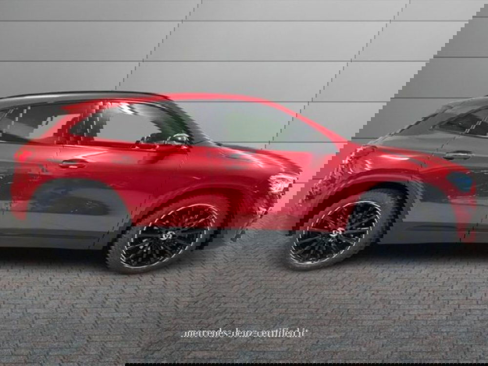 Mercedes-Benz GLA SUV usata a Avellino (5)