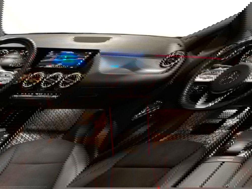 Mercedes-Benz GLA SUV usata a Avellino (9)