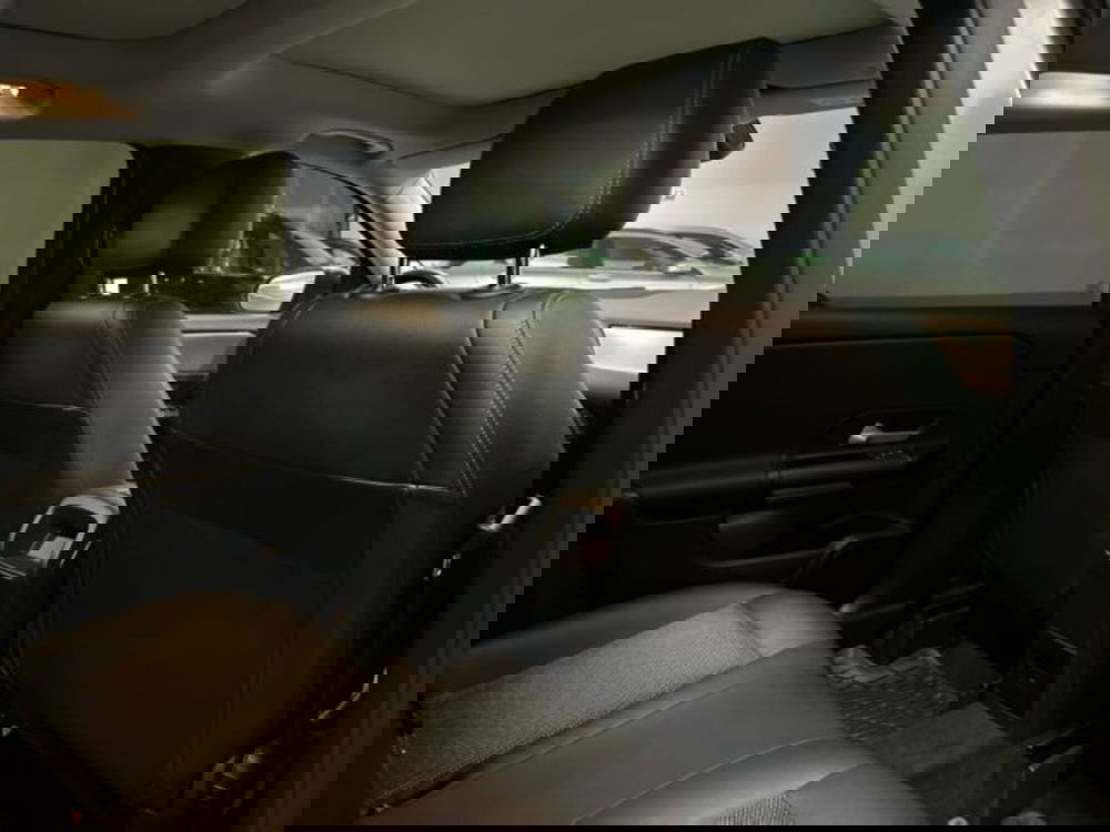 Mercedes-Benz GLA SUV usata a Avellino (18)