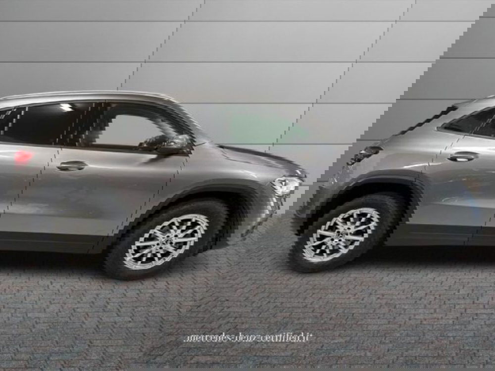Mercedes-Benz GLA SUV usata a Avellino (5)