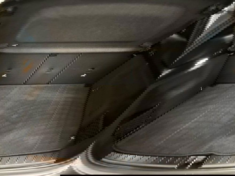 Mercedes-Benz GLA SUV usata a Avellino (8)