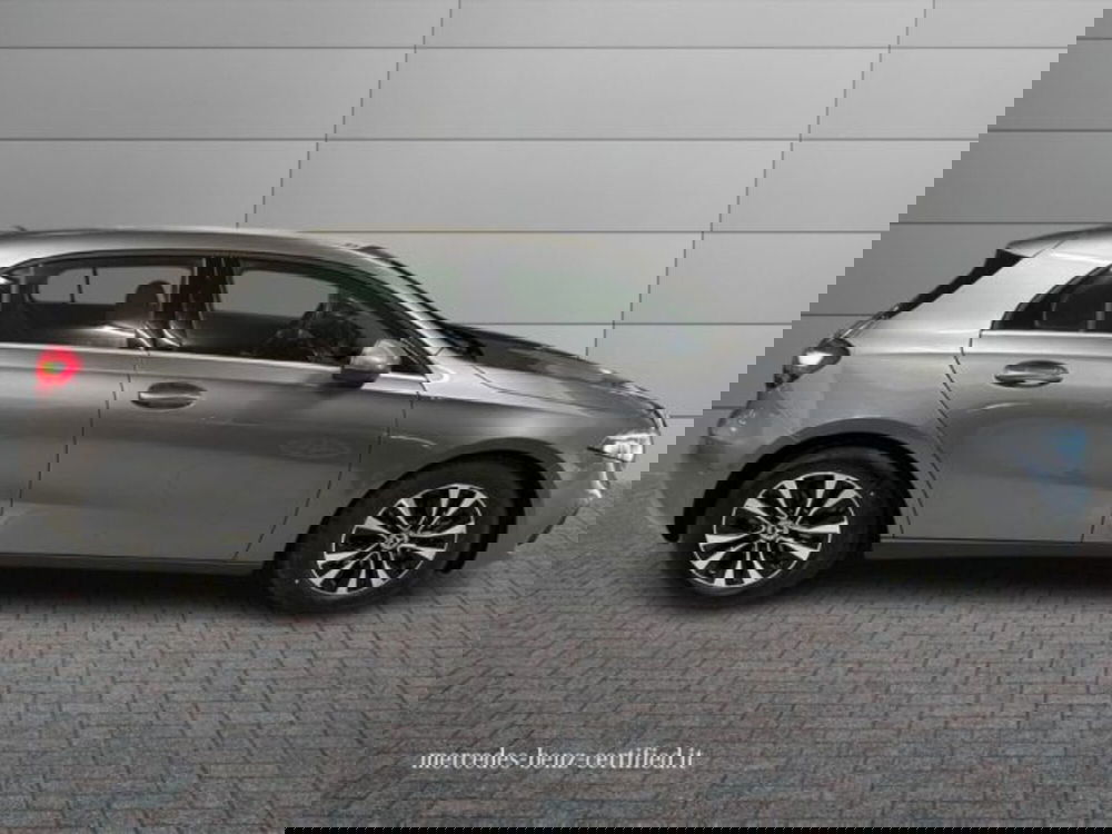 Mercedes-Benz Classe A usata a Avellino (5)