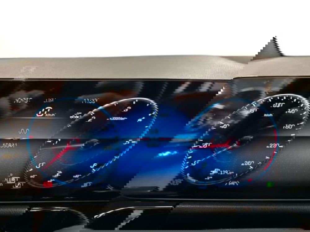 Mercedes-Benz GLA SUV usata a Avellino (13)