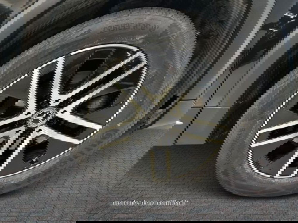 Mercedes-Benz GLA SUV usata a Avellino (17)