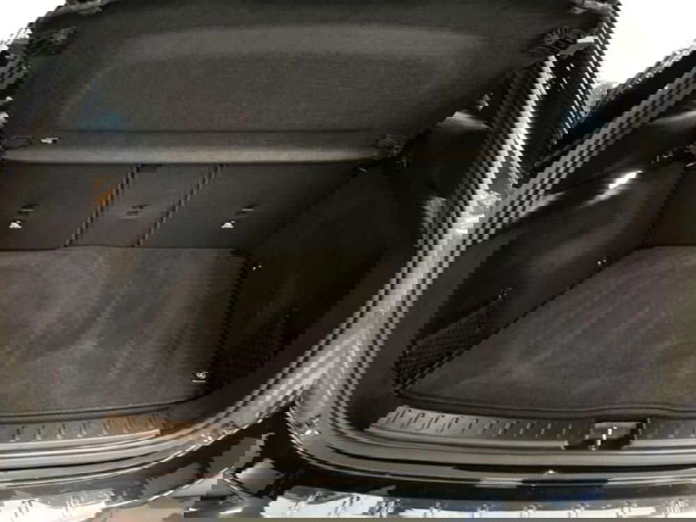 Mercedes-Benz GLA SUV usata a Avellino (8)