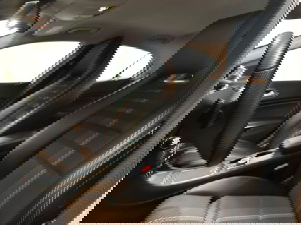 Mercedes-Benz GLA SUV usata a Avellino (10)