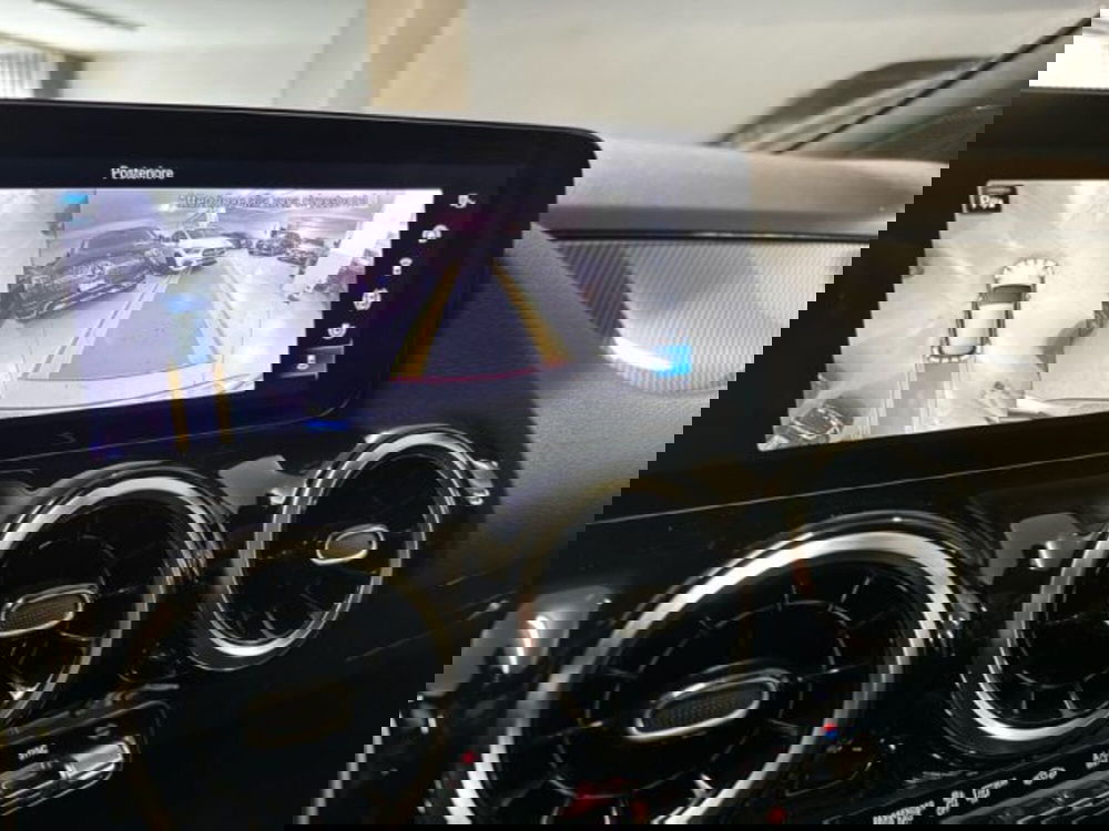 Mercedes-Benz GLA SUV usata a Avellino (14)