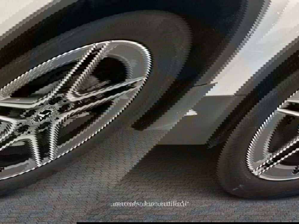 Mercedes-Benz GLA SUV usata a Avellino (17)