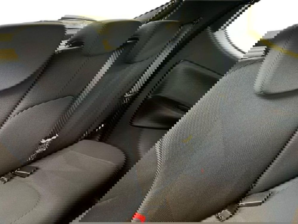 Lancia Ypsilon usata a Verona (16)