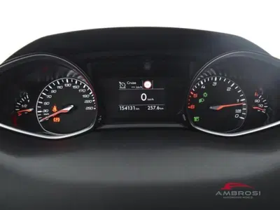 Peugeot 308 SW BlueHDi 130 S&amp;S Allure del 2018 usata a Corciano