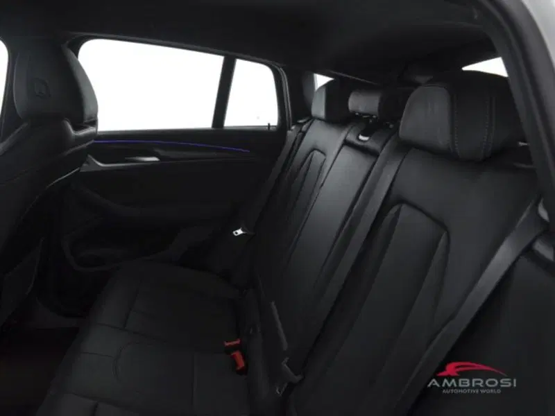 BMW X4 usata a Perugia (10)