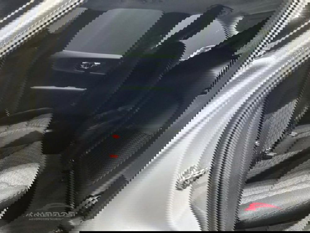 Volvo XC60 nuova a Perugia (7)