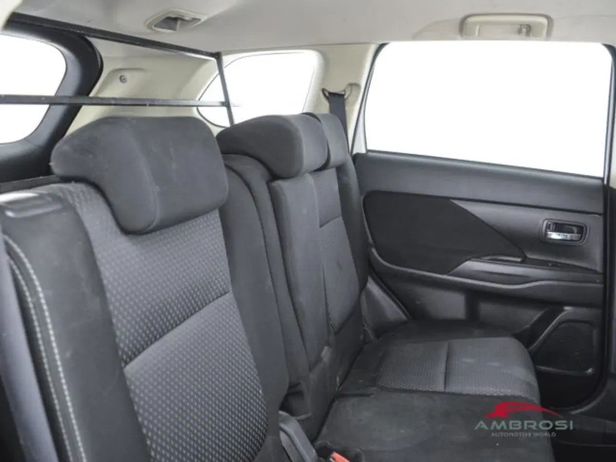 Mitsubishi Outlander usata a Perugia