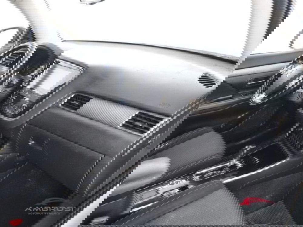 Mitsubishi Outlander usata a Perugia (12)