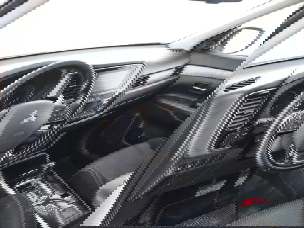 Mitsubishi Outlander usata a Perugia (8)