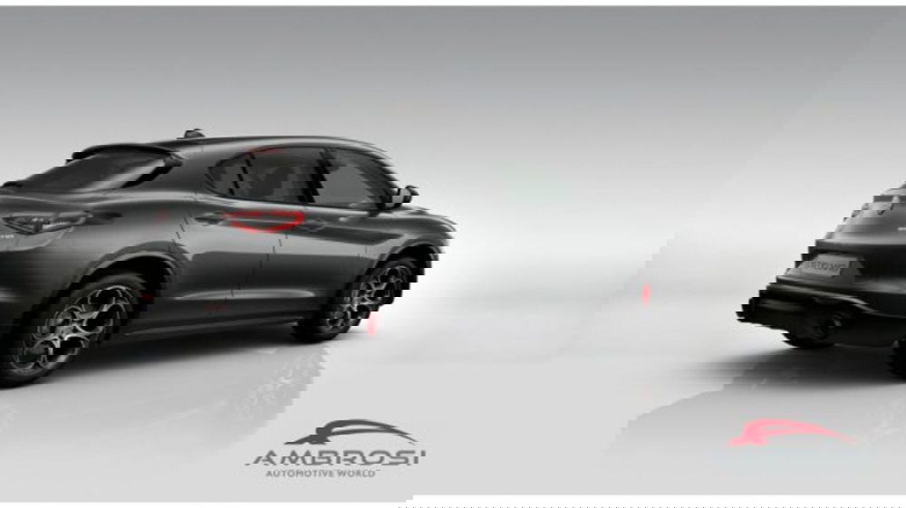 Alfa Romeo Stelvio nuova a Perugia (3)