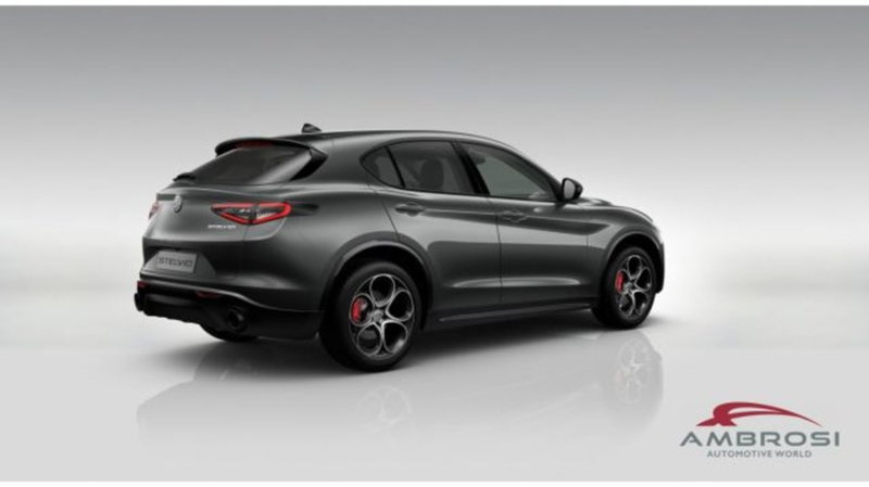 Alfa Romeo Stelvio nuova a Perugia (3)