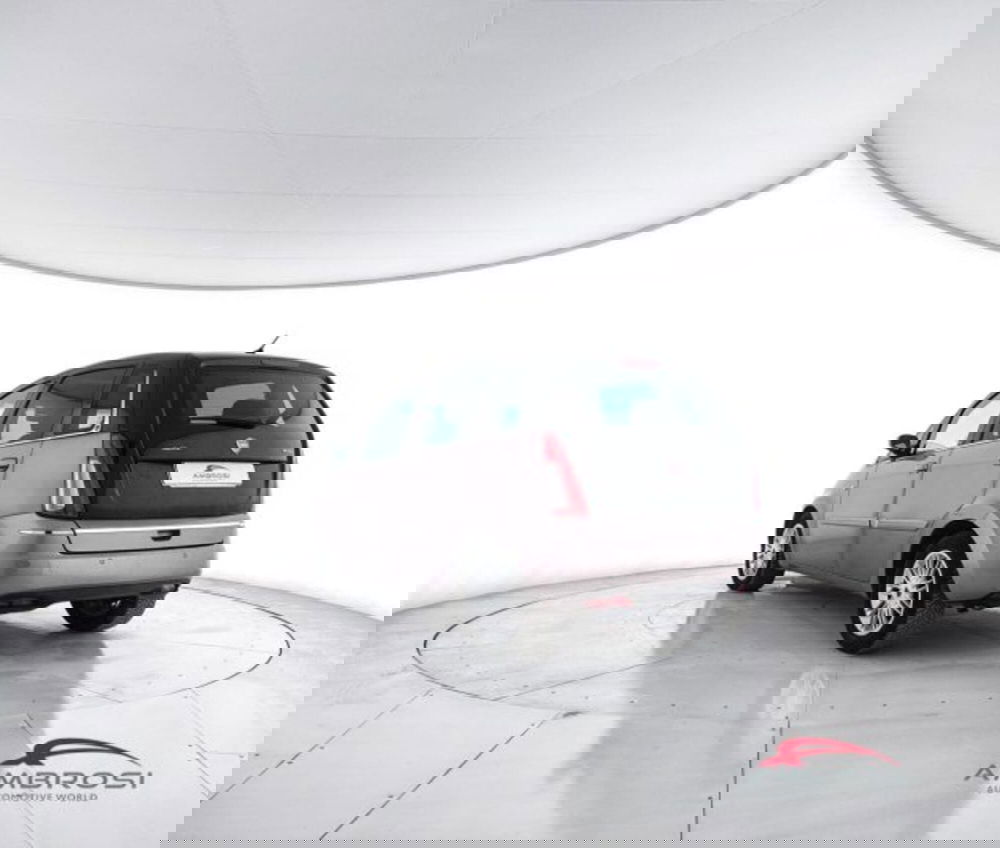 Lancia Musa usata a Perugia (4)