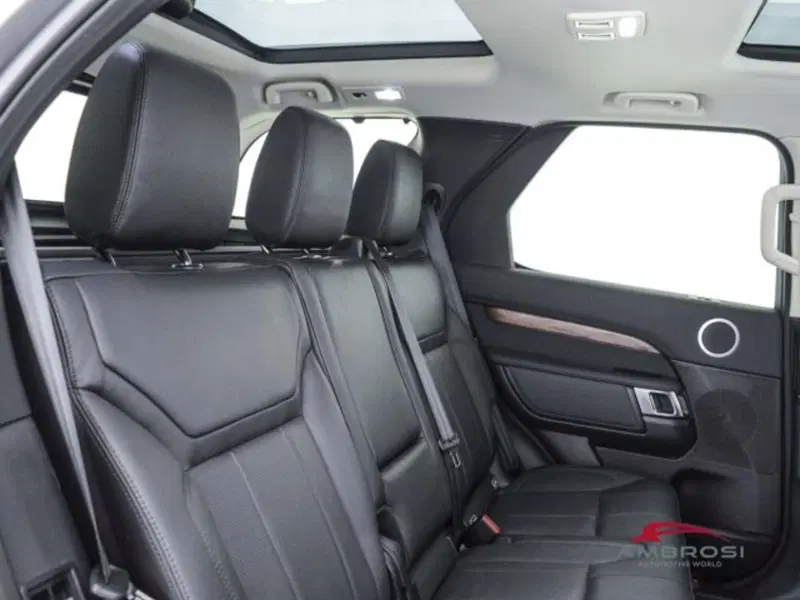 Land Rover Discovery Sport usata a Perugia (11)
