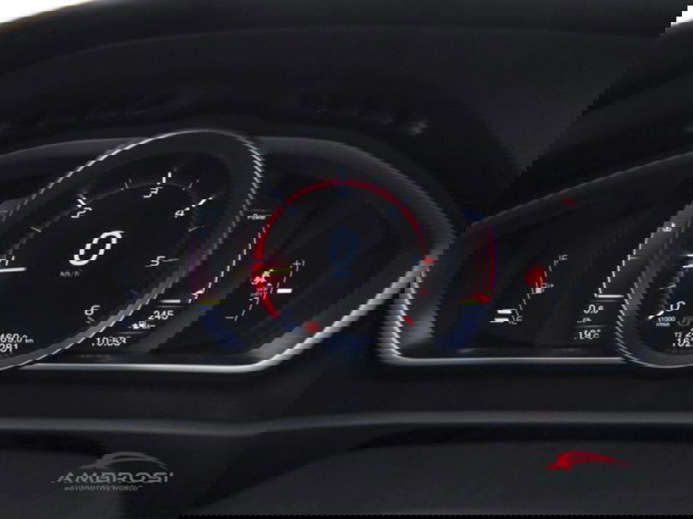 Volvo V40 Cross Country usata a Perugia (13)