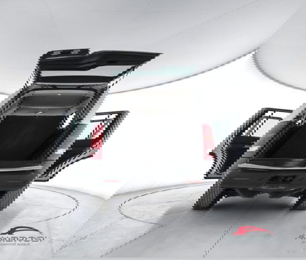 Land Rover Discovery usata a Perugia (7)