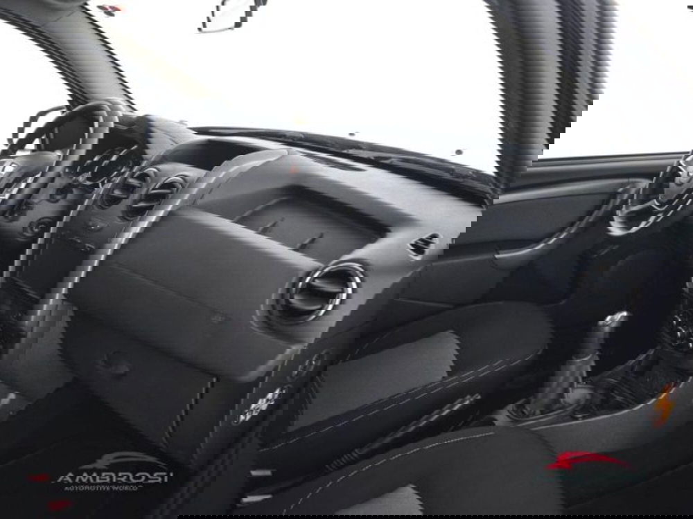 Dacia Duster usata a Perugia (12)