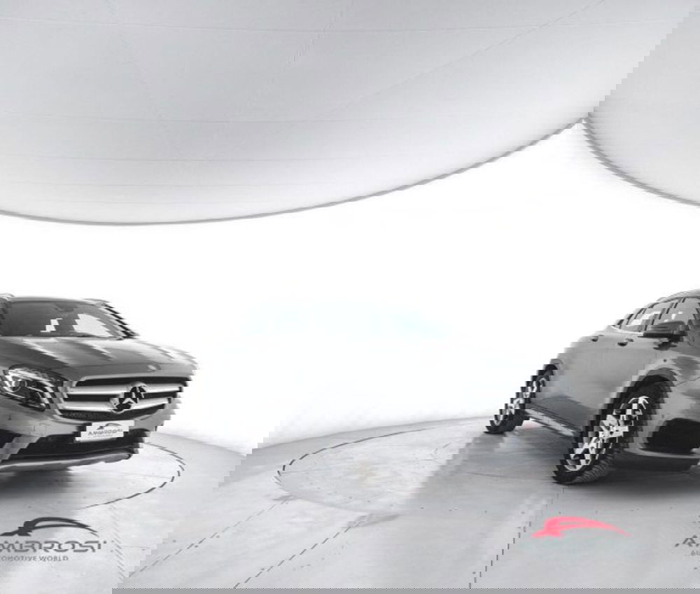 Mercedes-Benz GLA SUV usata a Perugia (2)