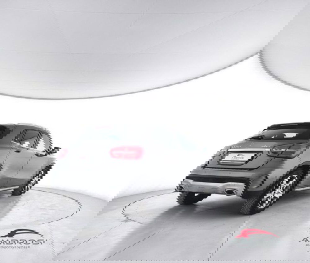 Mercedes-Benz GLA SUV usata a Perugia (3)