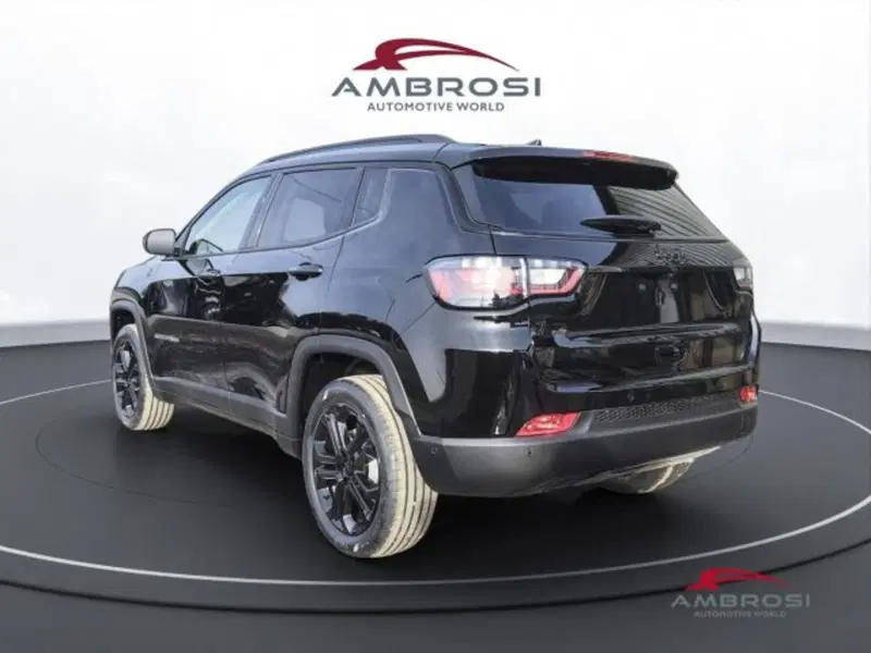Jeep Compass nuova a Perugia (4)