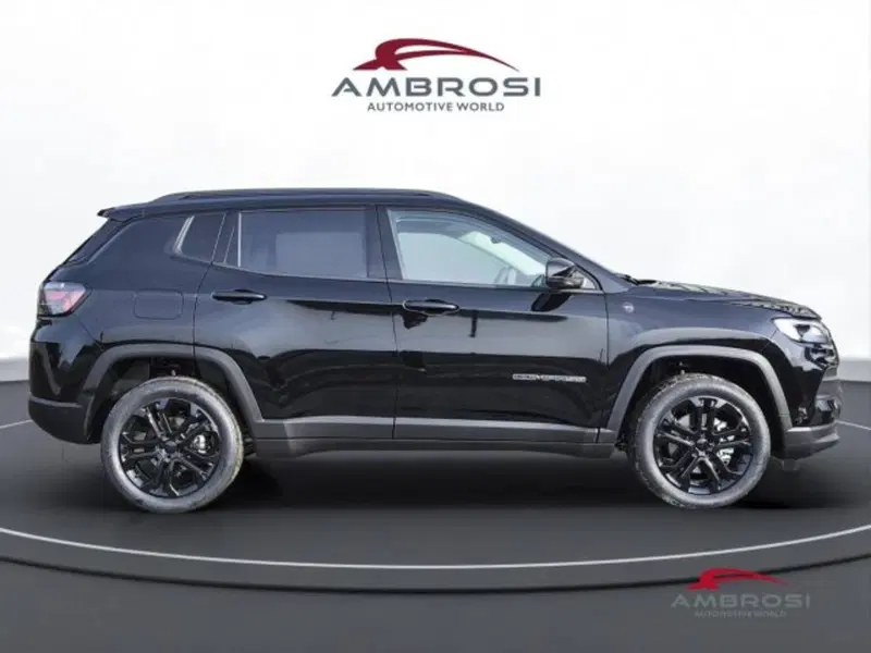 Jeep Compass nuova a Perugia (5)
