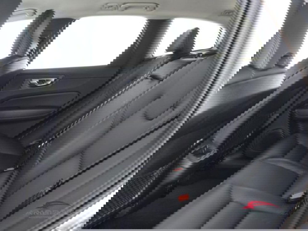 Volvo XC60 usata a Perugia (10)