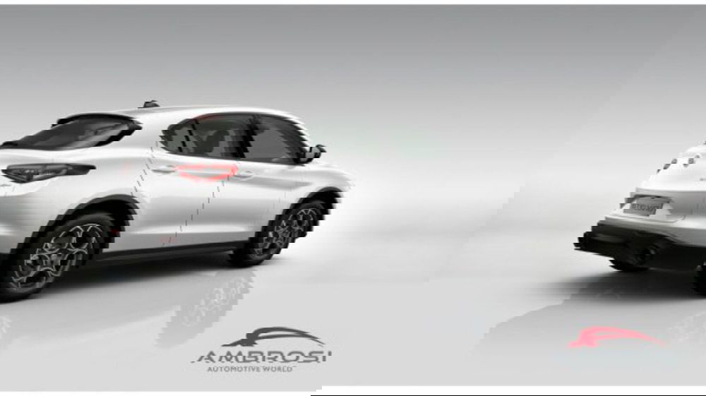 Alfa Romeo Stelvio nuova a Perugia (3)