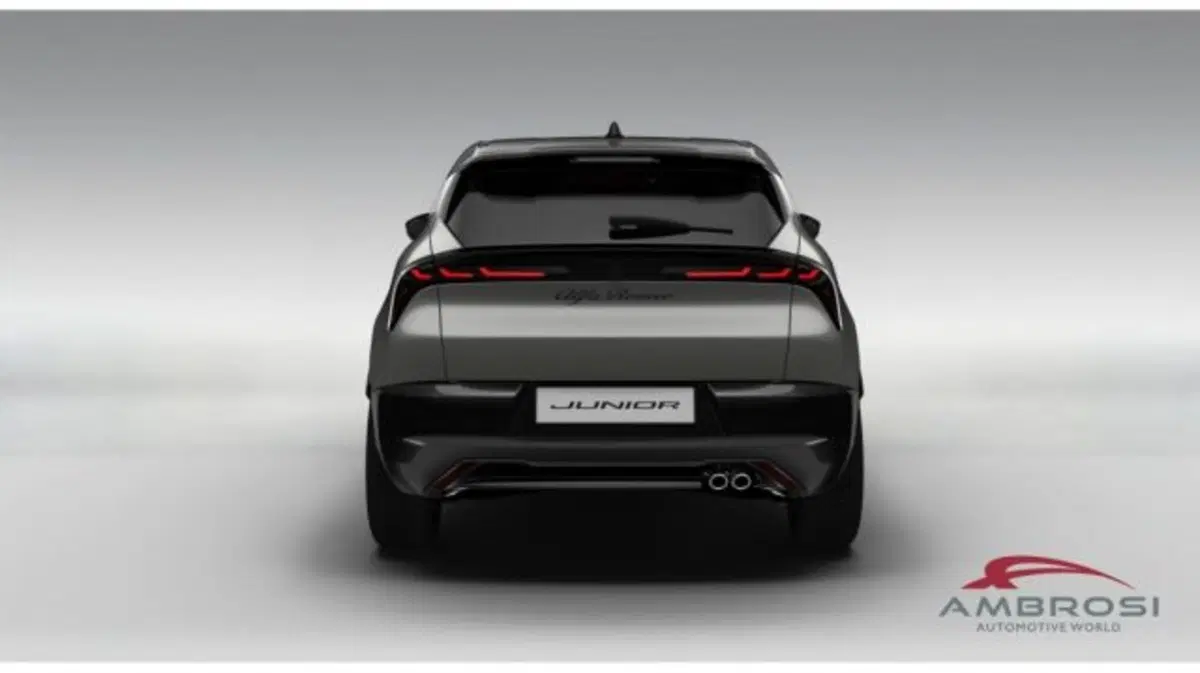 Alfa Romeo Junior nuova a Perugia (3)
