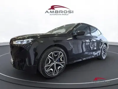 BMW iX xdrive40 pacchetto sportivo del 2025 usata a Corciano