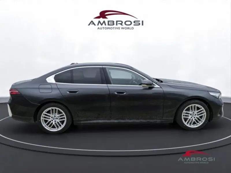 BMW Serie 5 usata a Perugia (5)