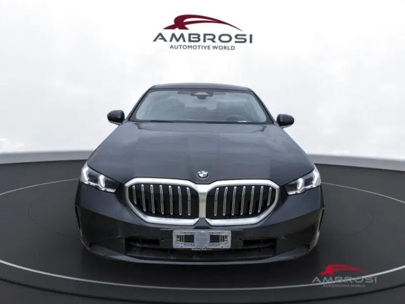 BMW Serie 5 usata a Perugia (7)