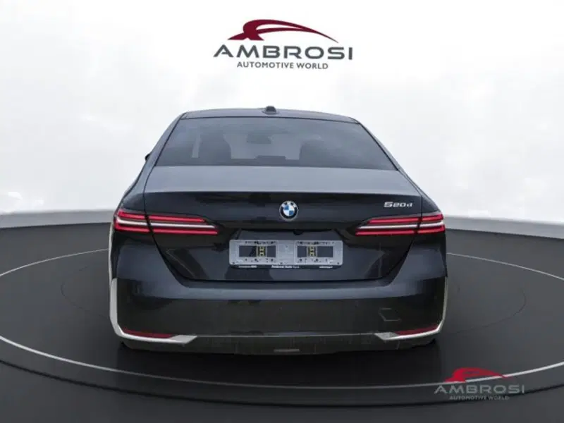 BMW Serie 5 usata a Perugia (8)