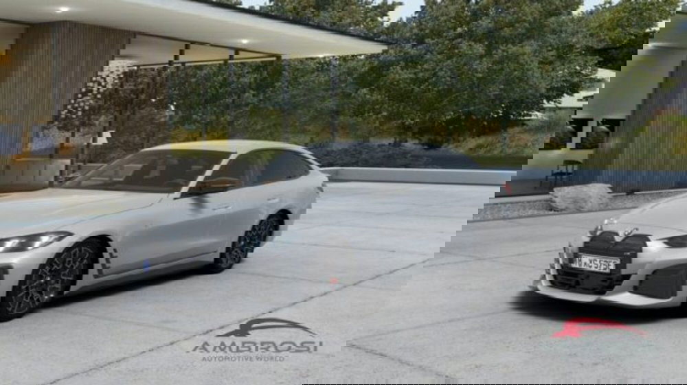 BMW i4 nuova a Perugia