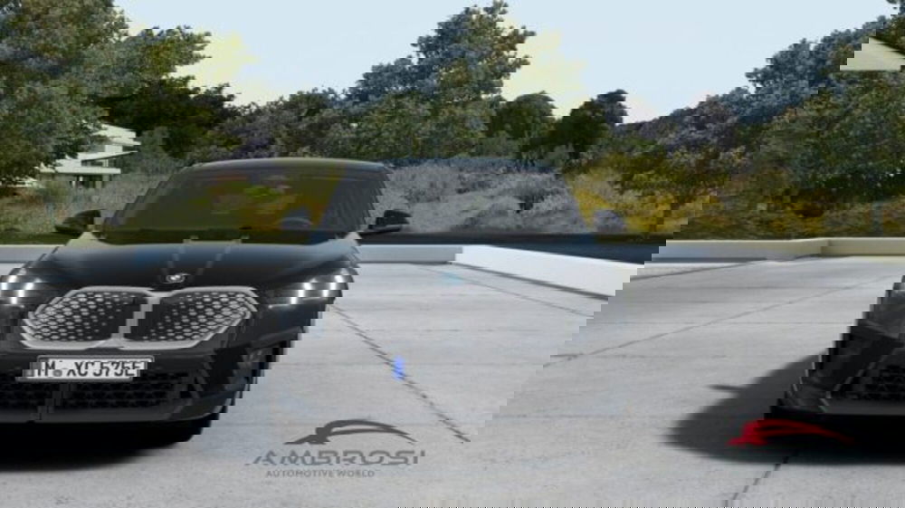 BMW iX2 nuova a Perugia (4)