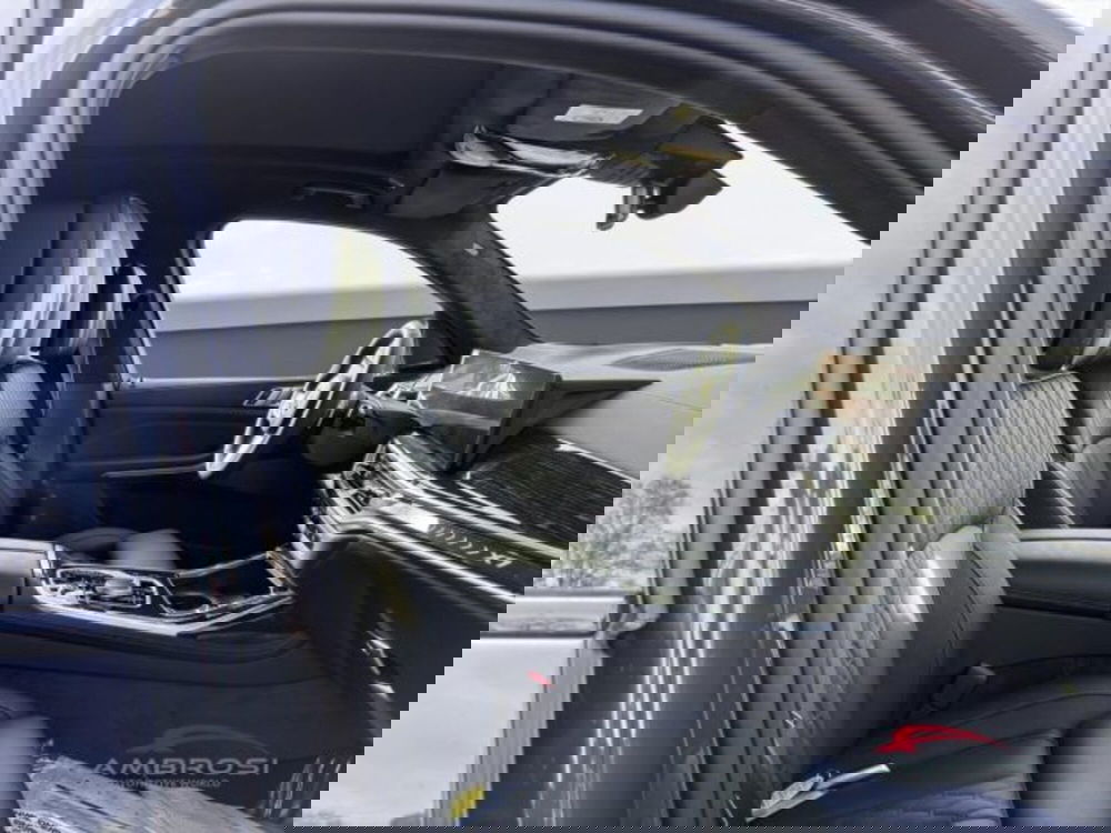 BMW X7 nuova a Perugia (12)