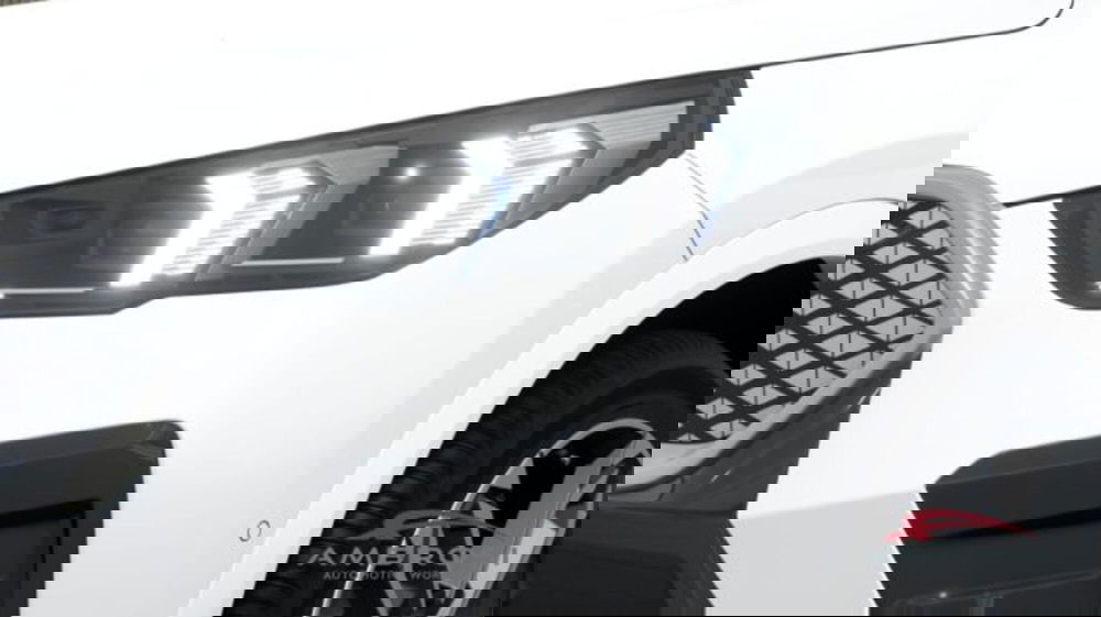 BMW iX2 nuova a Perugia (6)