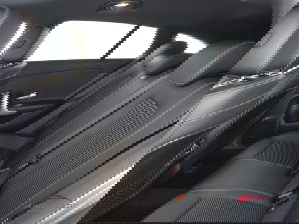 Mercedes-Benz CLA Shooting Brake usata a Perugia (10)