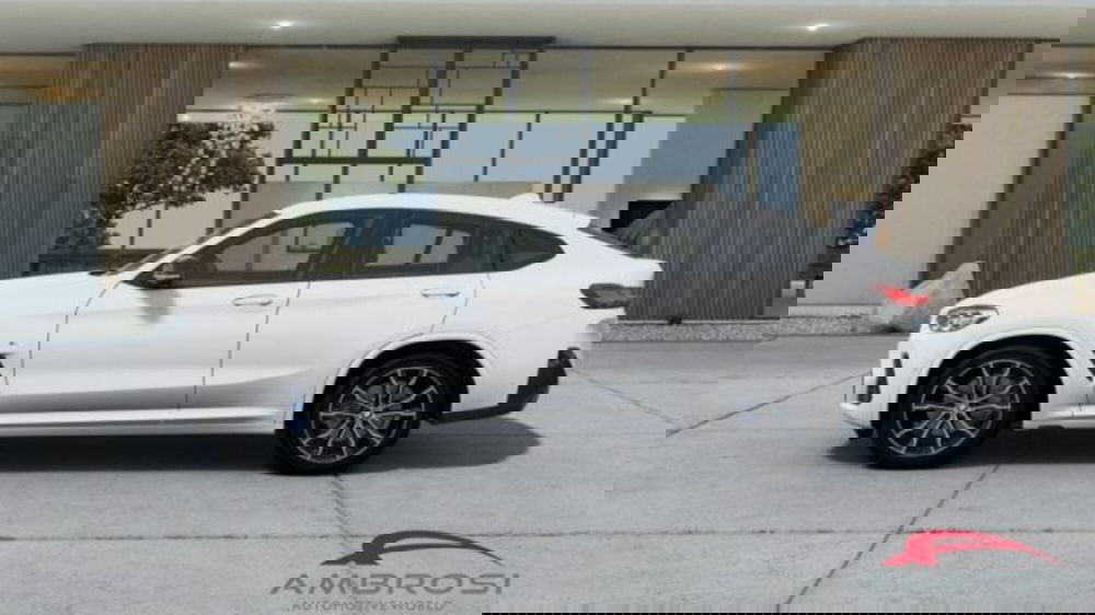 BMW X4 nuova a Perugia (4)