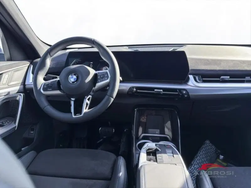 BMW X1 nuova a Perugia (12)