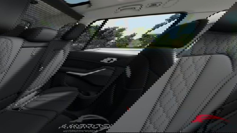 BMW X7 nuova a Perugia (11)