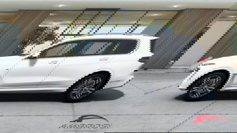 BMW X7 nuova a Perugia (4)