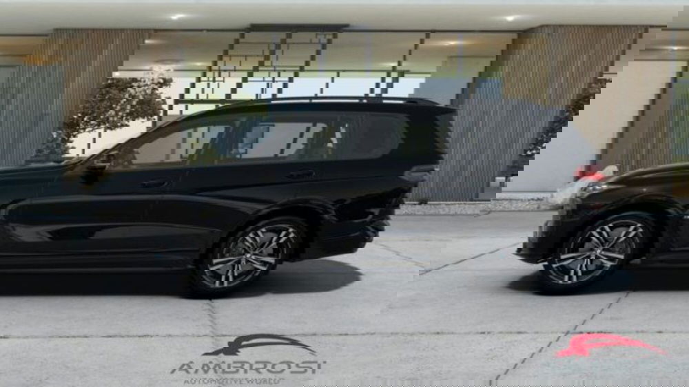 BMW X7 nuova a Perugia (4)