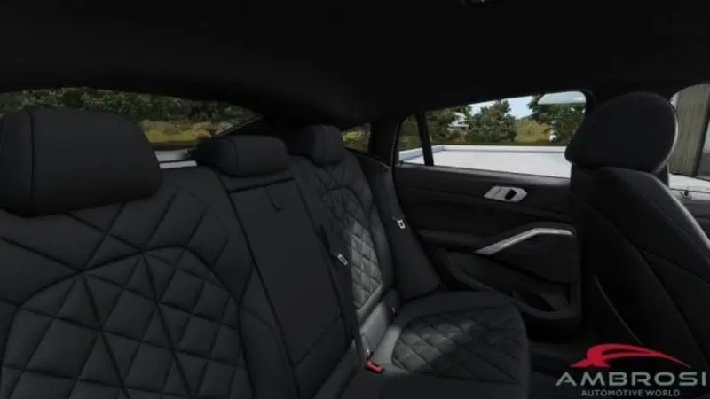 BMW X6 nuova a Perugia (11)