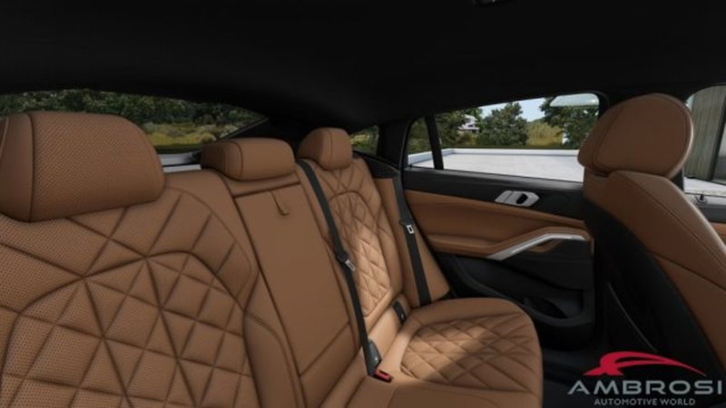 BMW X6 nuova a Perugia (11)